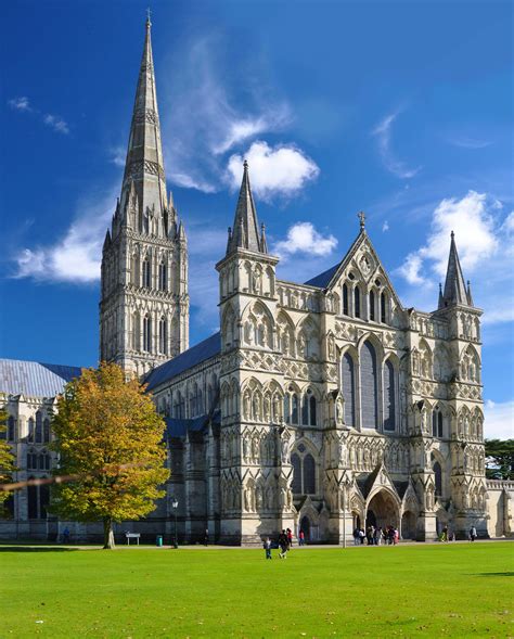 cathedral in salisbury england